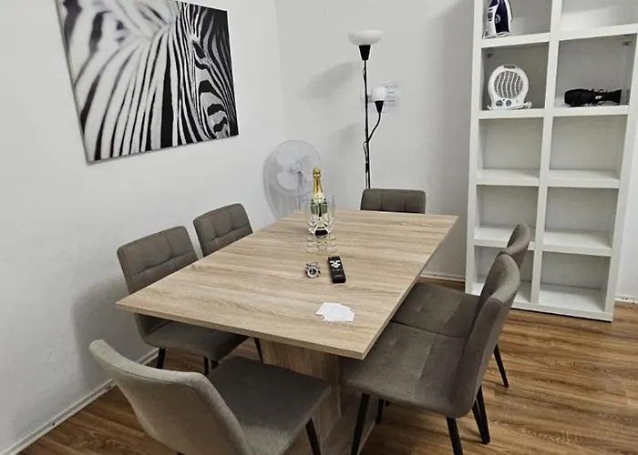 Cozynite Premium Hauptbahnhof 1+2